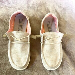 Hey Dude Wendy!  Chambray White Nut. Size 9
